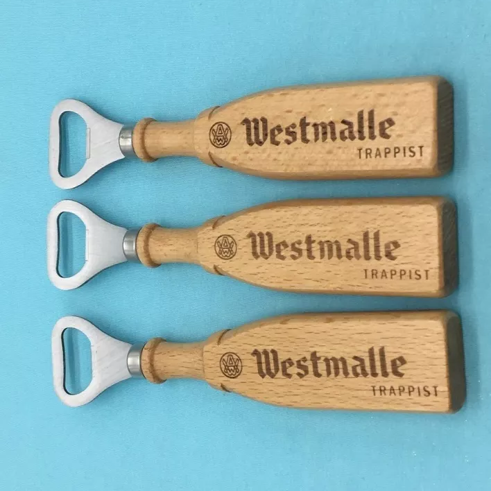 Wooden Magnetic Round Aluminum Beer Bottle Opener