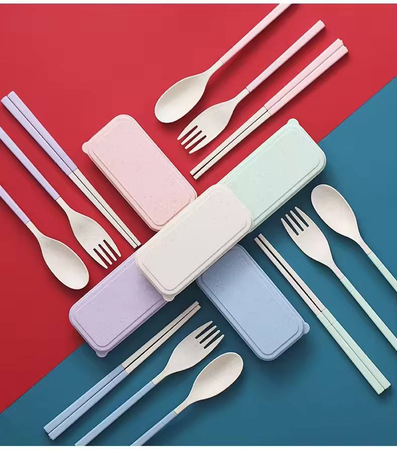Telescopic Wheat Straw Travel Cutlery Set